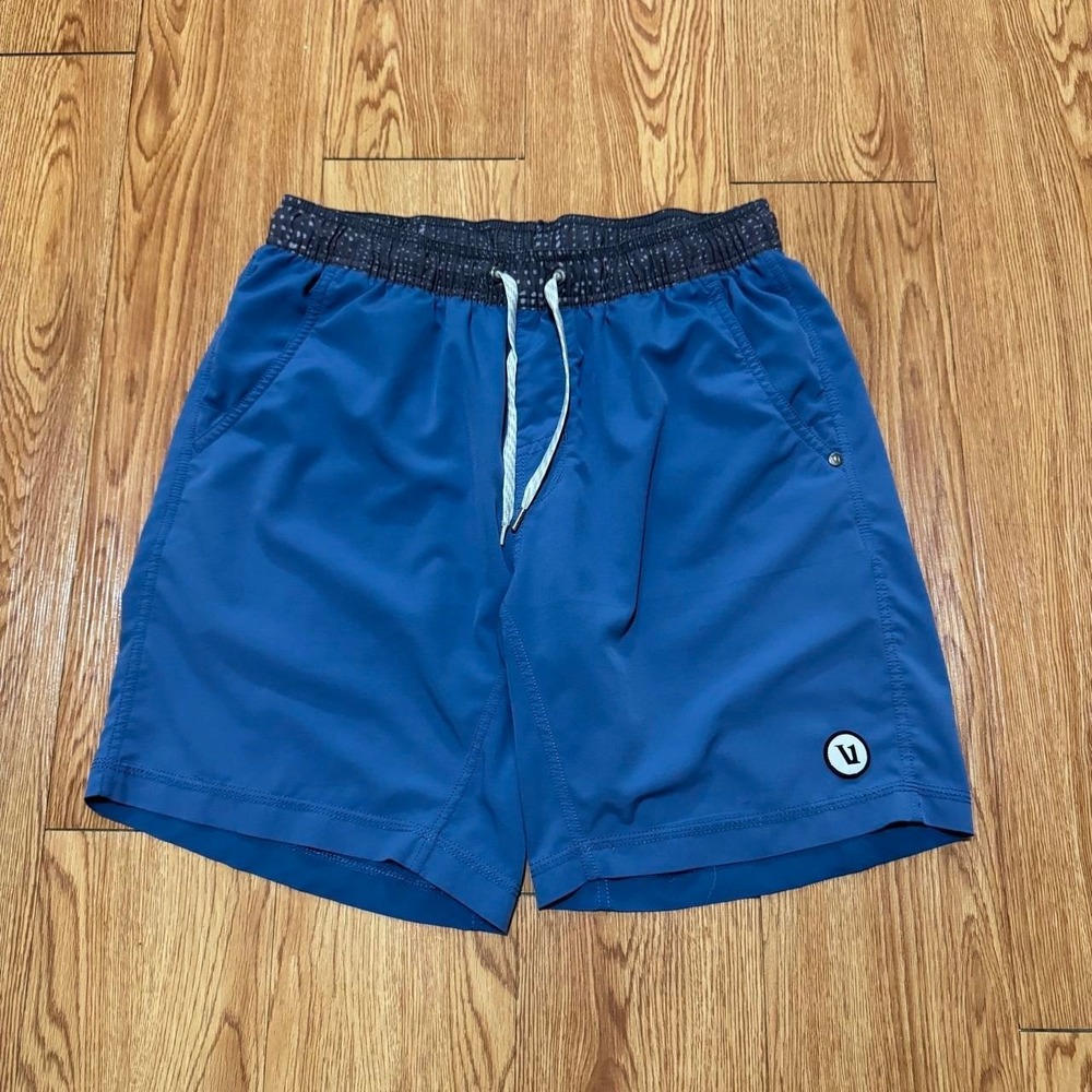 Vuori Men's Shorts Large Lined Athletic Stretch Workout Blue